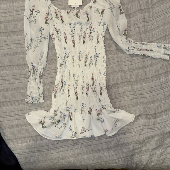 70°F/21°C brand bought from Saks NWT - Picture 4 of 4